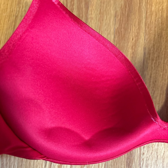 π¨3X$30π¨ La SENZA Red and Silver Embellished Bra - Picture 5 of 8